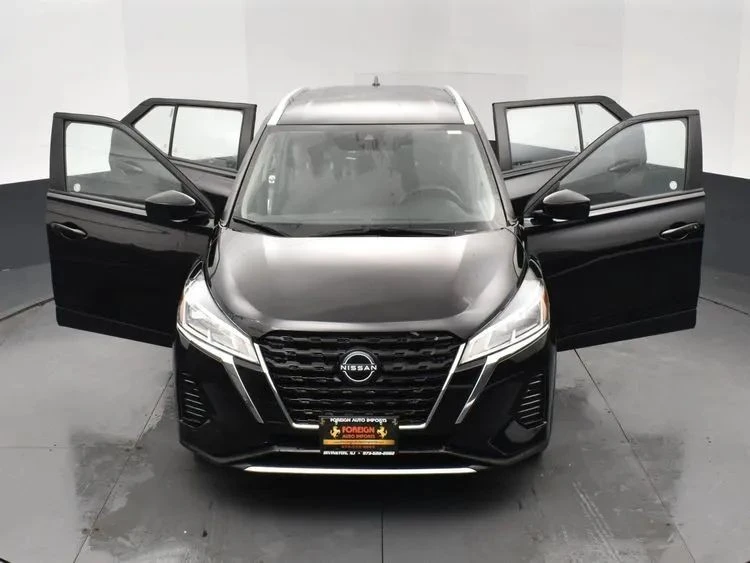 2024 Nissan Kicks - Image 10 of 12