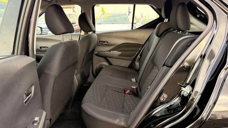 2024 Nissan Kicks - Image 12 of 12