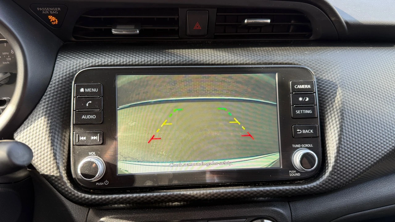 2024 Nissan Kicks - Image 17 of 21