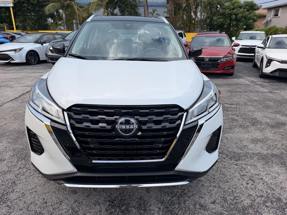 2024 Nissan Kicks - Image 5 of 21