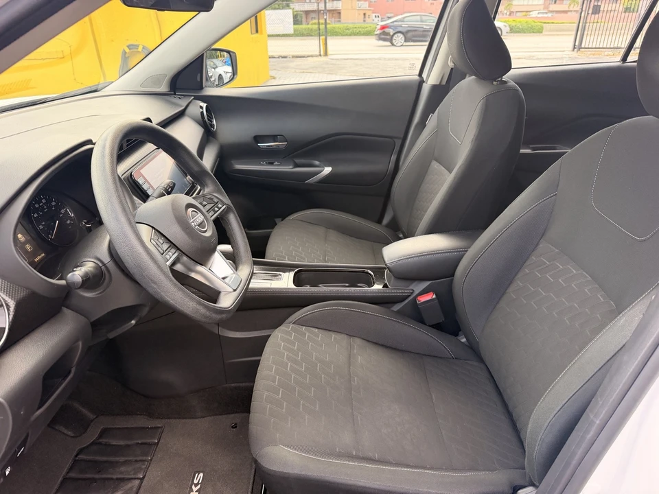 2024 Nissan Kicks - Image 14 of 21