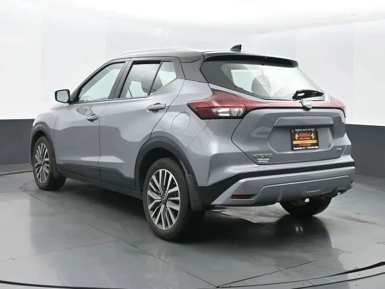 2024 Nissan Kicks - Image 9 of 12