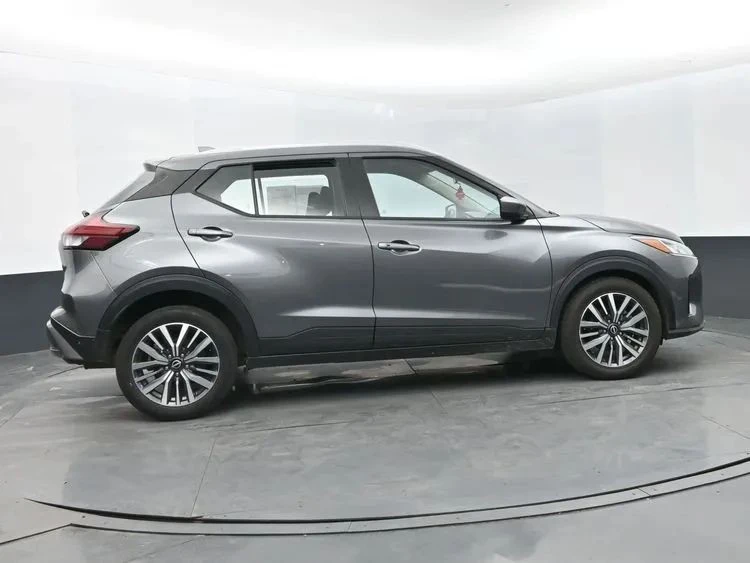 2024 Nissan Kicks - Image 4 of 12