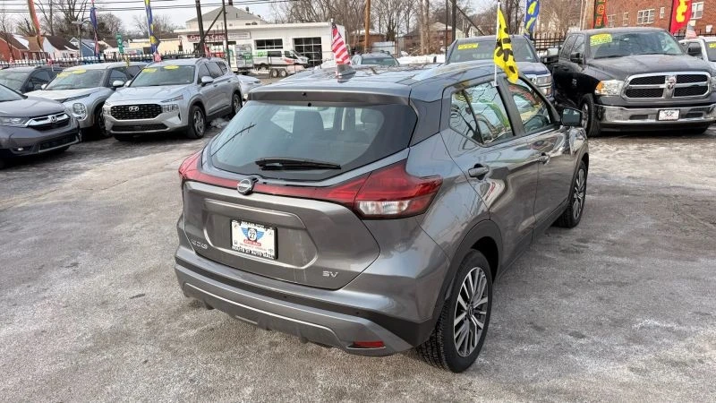 2024 Nissan Kicks - Image 7 of 12