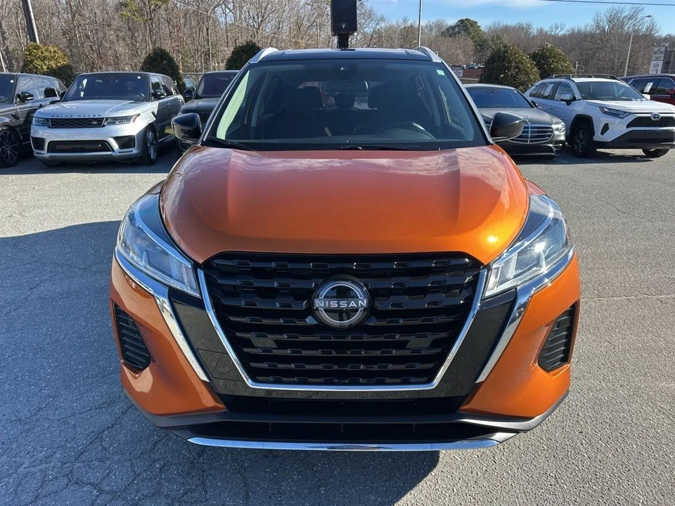2024 Nissan Kicks - Image 8 of 12