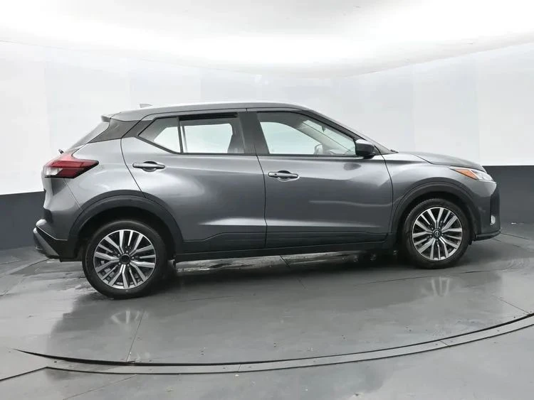 2024 Nissan Kicks - Image 4 of 12