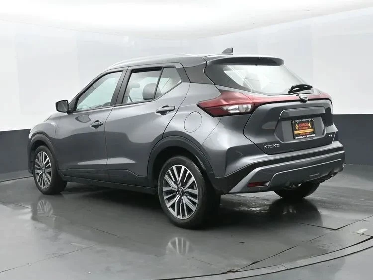 2024 Nissan Kicks - Image 9 of 12