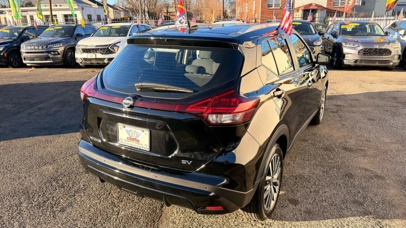 2024 Nissan Kicks - Image 7 of 12