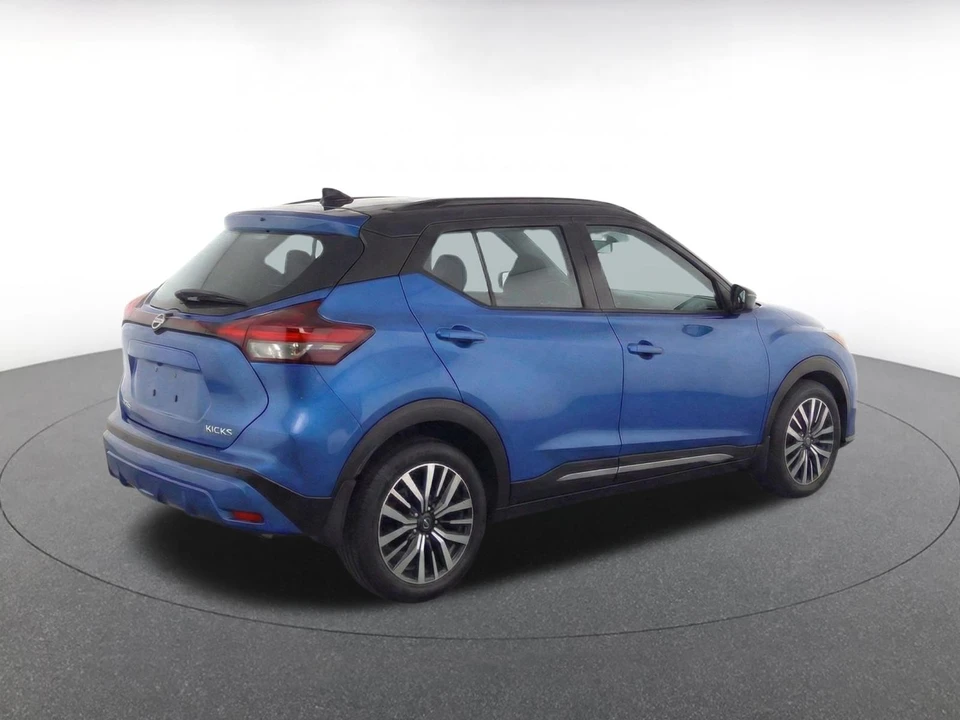 2024 Nissan Kicks - Image 8 of 18