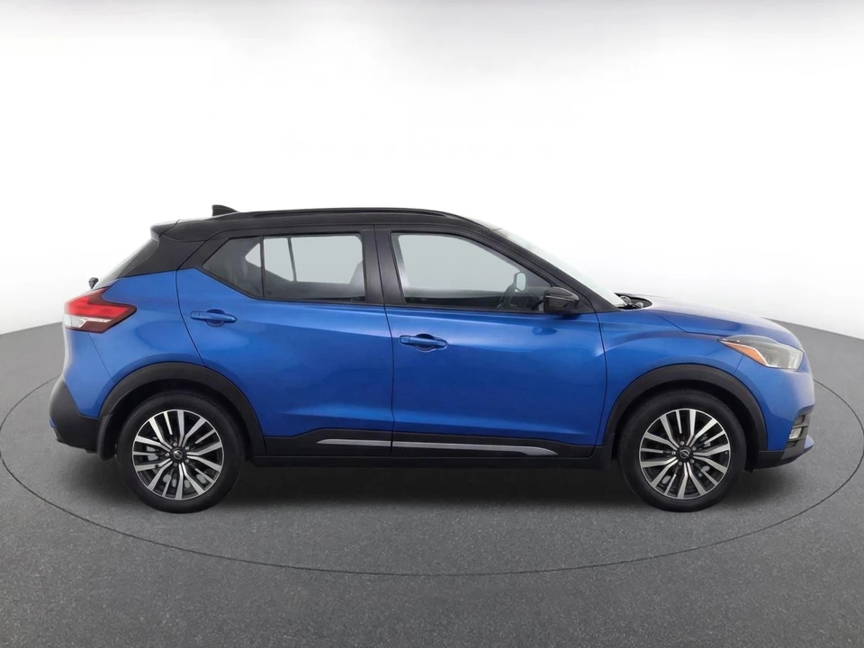2024 Nissan Kicks - Image 9 of 18