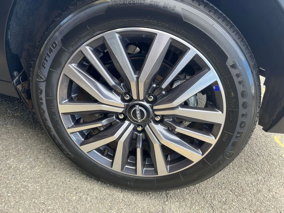 2024 Nissan Kicks - Image 27 of 31