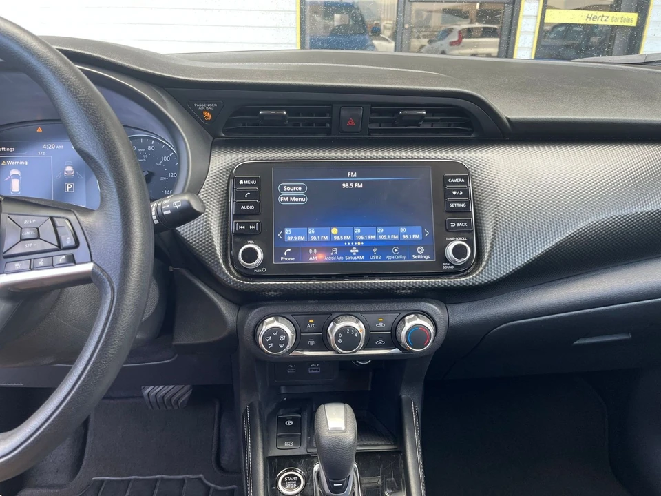 2024 Nissan Kicks - Image 16 of 31