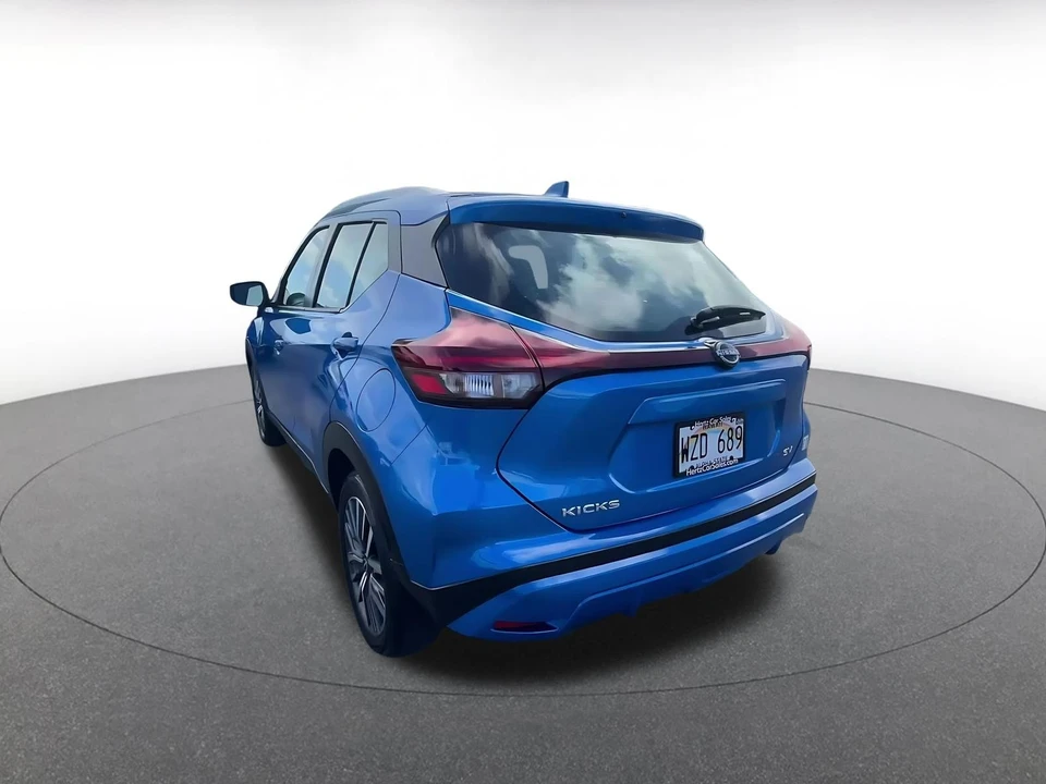 2024 Nissan Kicks - Image 11 of 31