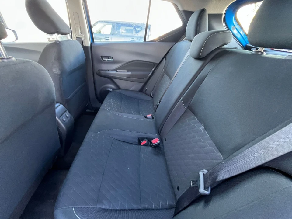2024 Nissan Kicks - Image 26 of 31
