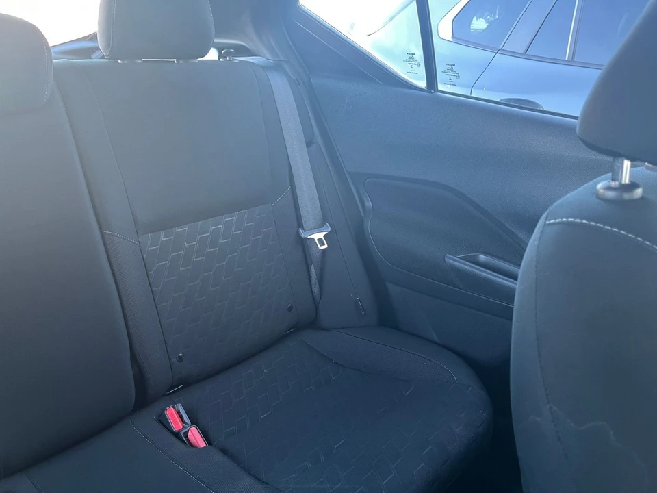2024 Nissan Kicks - Image 31 of 31