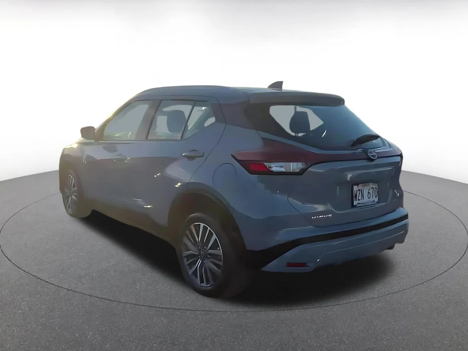 2024 Nissan Kicks - Image 9 of 31