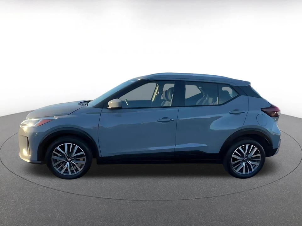 2024 Nissan Kicks - Image 7 of 31
