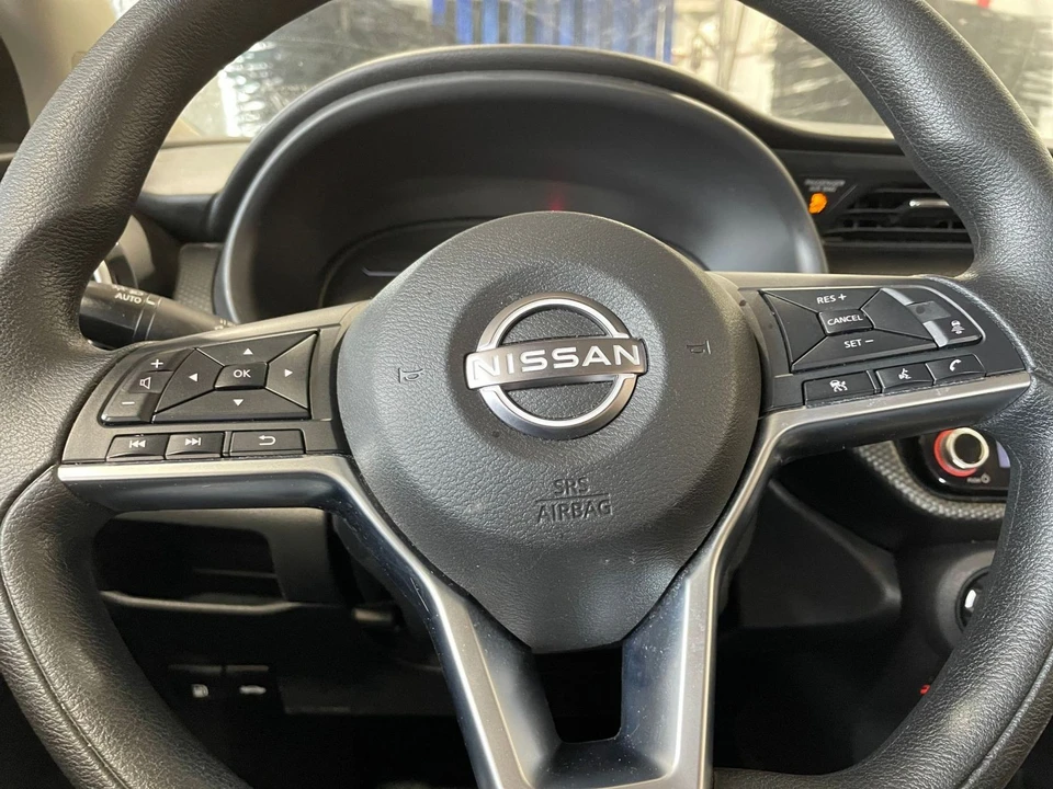 2024 Nissan Kicks - Image 22 of 31