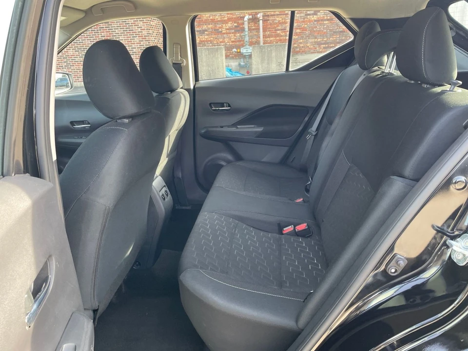 2024 Nissan Kicks - Image 20 of 31