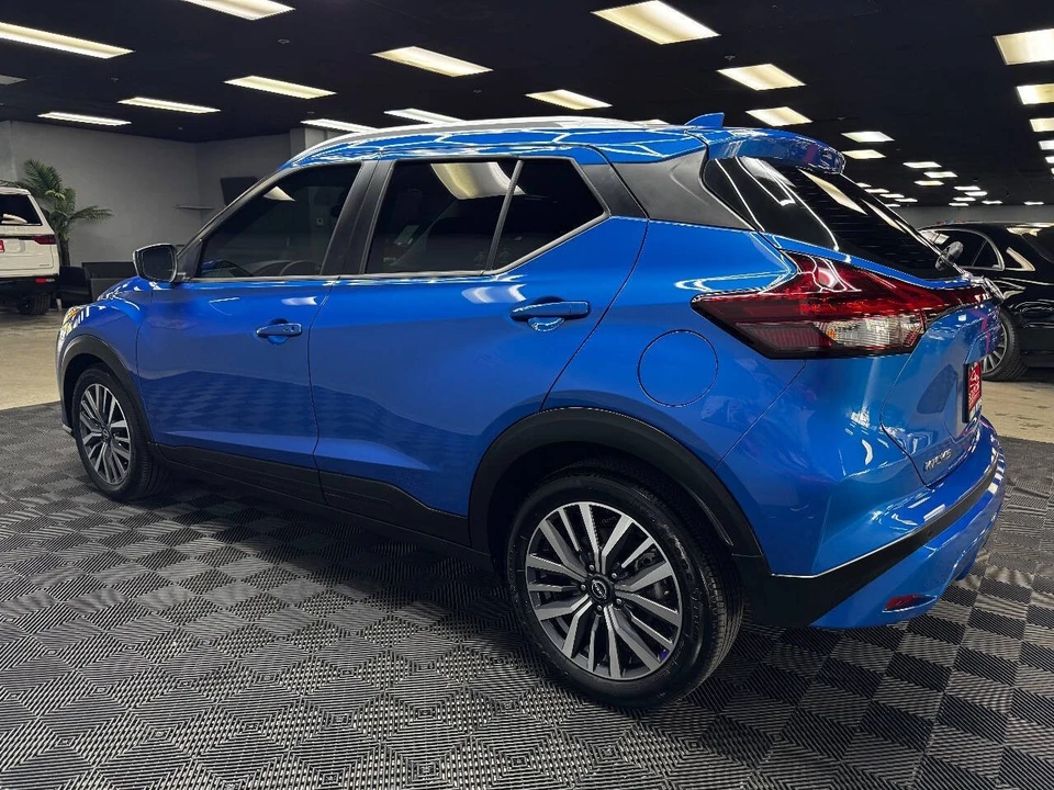 2024 Nissan Kicks - Image 8 of 21