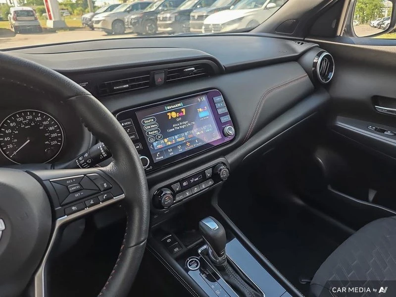 2024 Nissan Kicks - Image 12 of 19