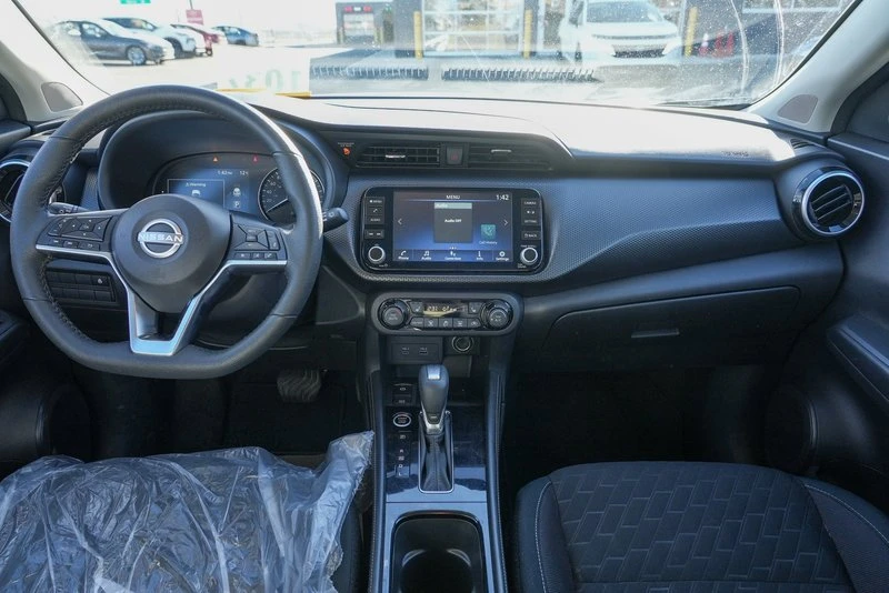 2024 Nissan Kicks - Image 18 of 18