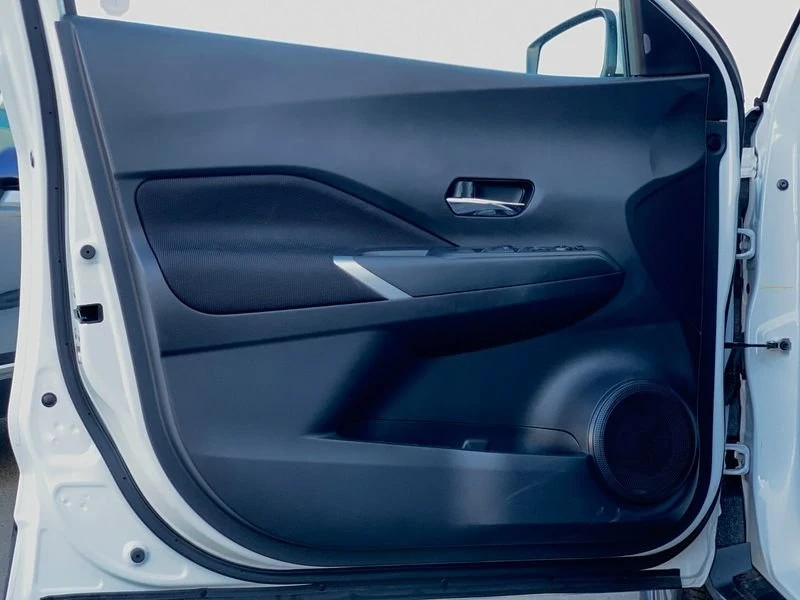 2024 Nissan Kicks - Image 17 of 20