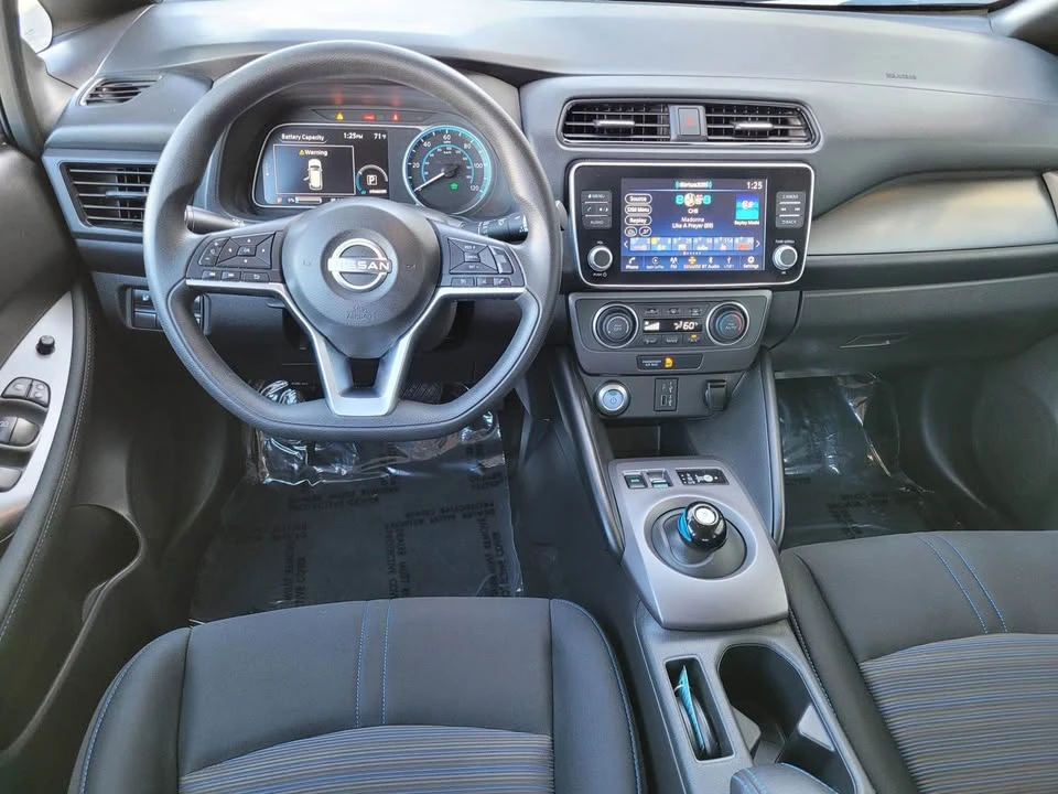 2024 Nissan Leaf - Image 7 of 16