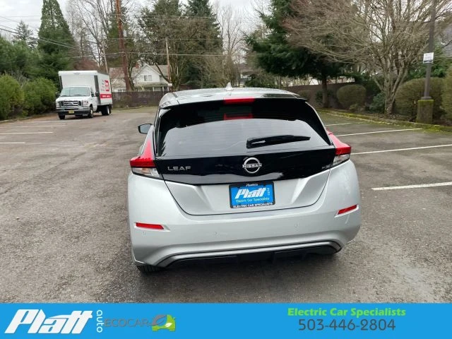 2024 Nissan Leaf - Image 9 of 12