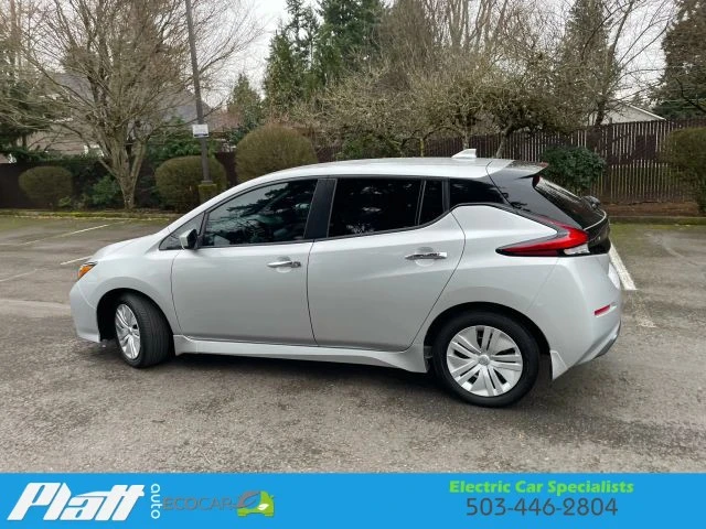2024 Nissan Leaf - Image 6 of 12