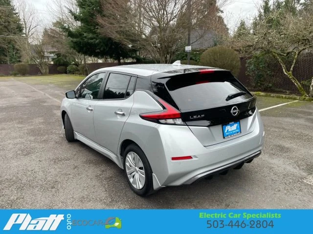 2024 Nissan Leaf - Image 8 of 12