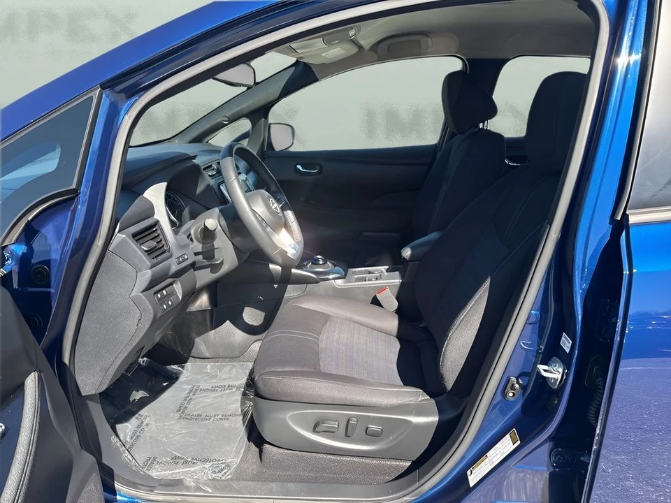 2024 Nissan Leaf - Image 9 of 21