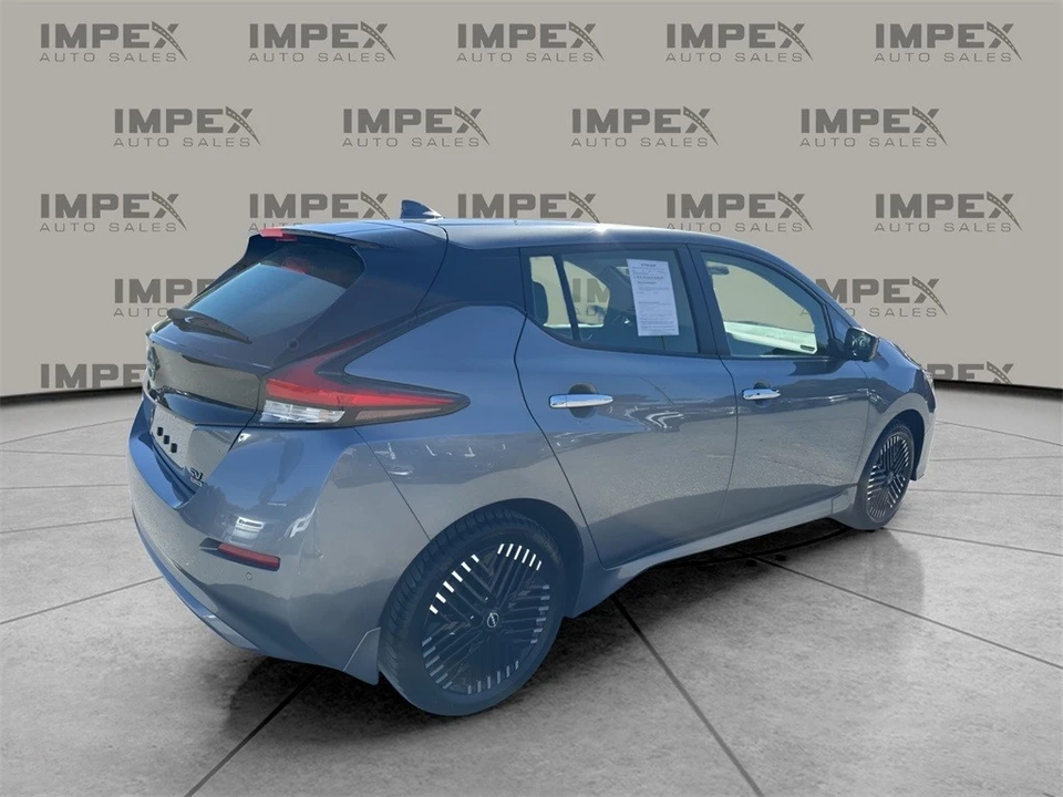 2024 Nissan Leaf - Image 5 of 12