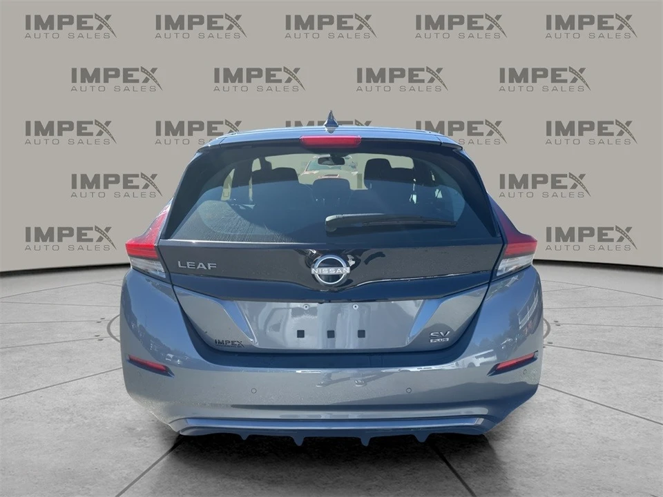 2024 Nissan Leaf - Image 4 of 12