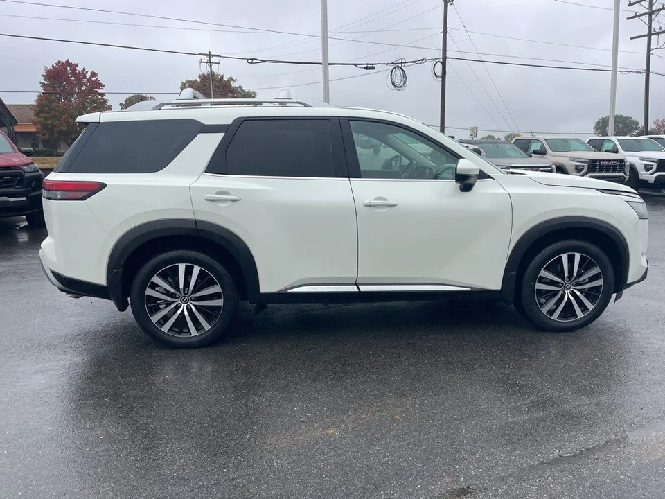 2024 Nissan Pathfinder 5th Gen - Image 6 of 12