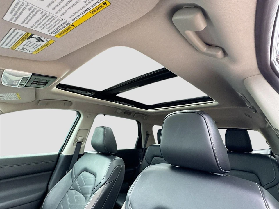 2024 Nissan Pathfinder 5th Gen - Image 20 of 21