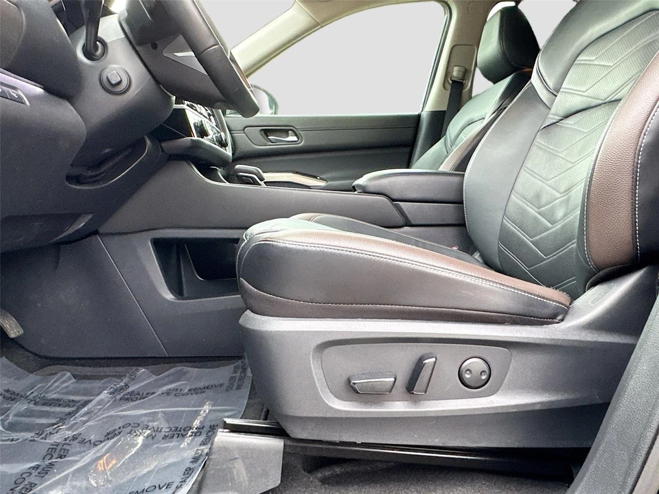2024 Nissan Pathfinder 5th Gen - Image 18 of 21