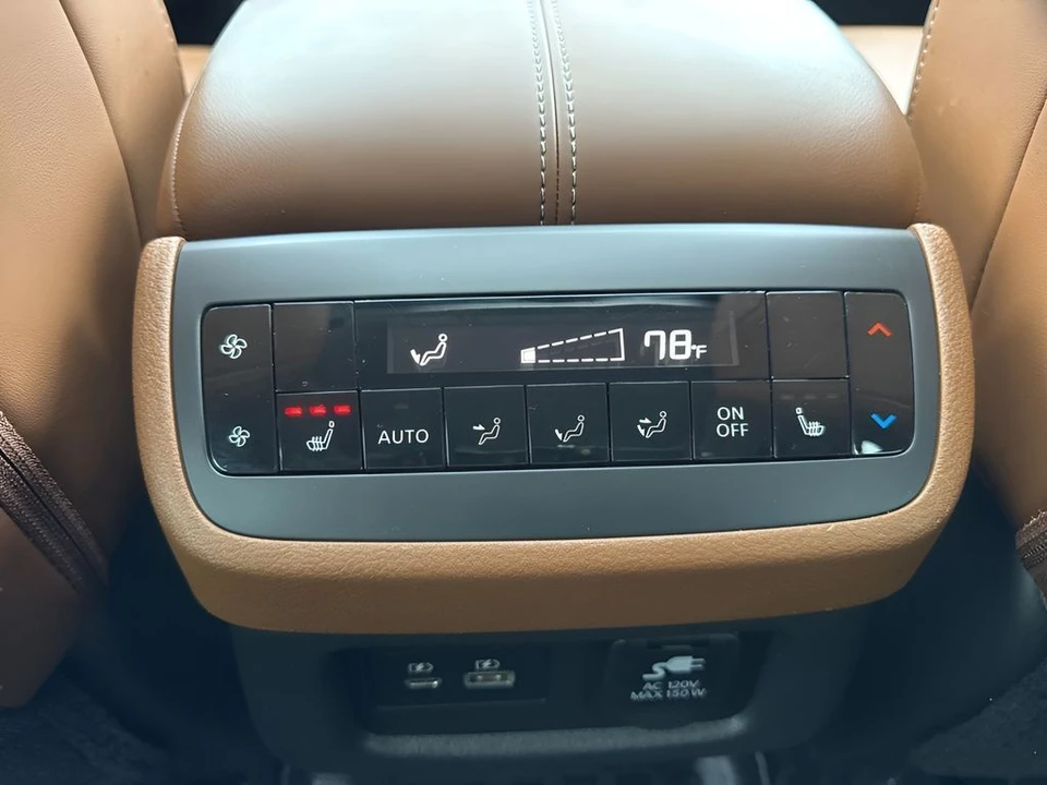 2024 Nissan Pathfinder 5th Gen - Image 14 of 21