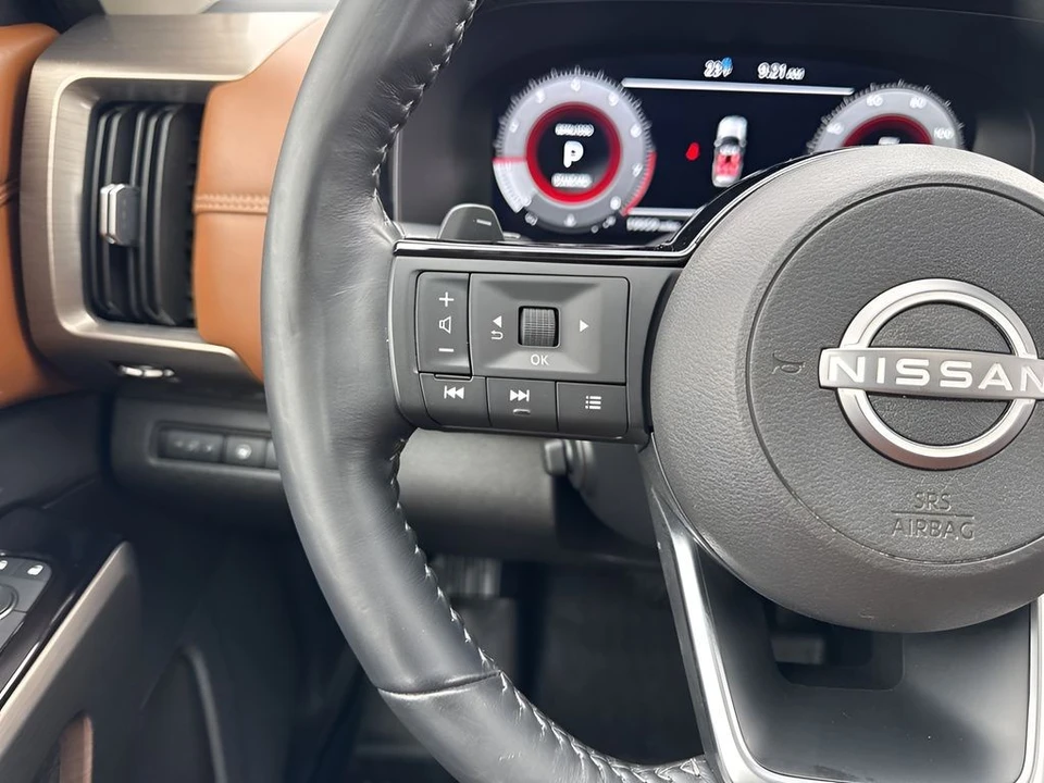 2024 Nissan Pathfinder 5th Gen - Image 17 of 21