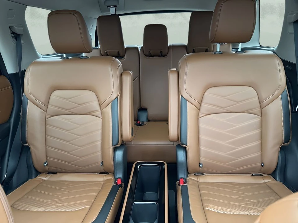 2024 Nissan Pathfinder 5th Gen - Image 13 of 21