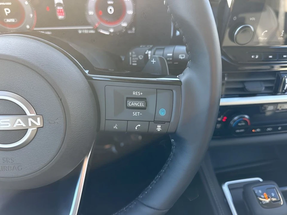 2024 Nissan Pathfinder 5th Gen - Image 18 of 21