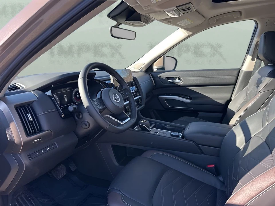 2024 Nissan Pathfinder 5th Gen - Image 9 of 12