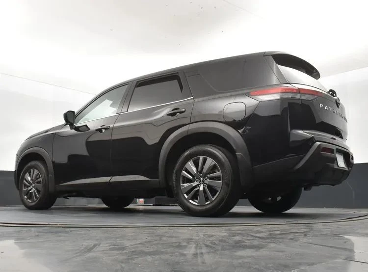 2024 Nissan Pathfinder 5th Gen - Image 12 of 12