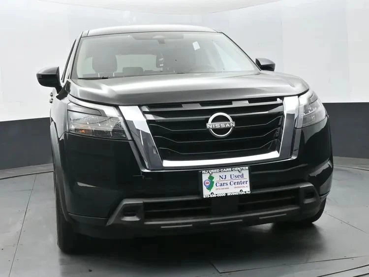 2024 Nissan Pathfinder 5th Gen - Image 3 of 12