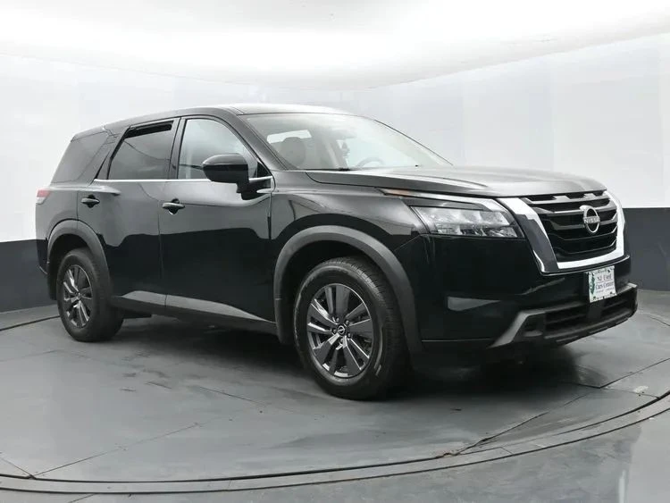 2024 Nissan Pathfinder 5th Gen - Image 2 of 12