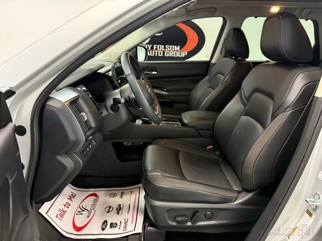 2024 Nissan Pathfinder 5th Gen - Image 12 of 21