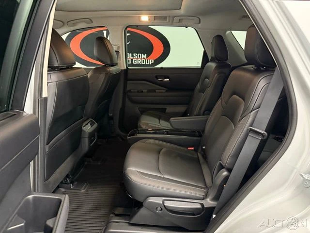 2024 Nissan Pathfinder 5th Gen - Image 16 of 21