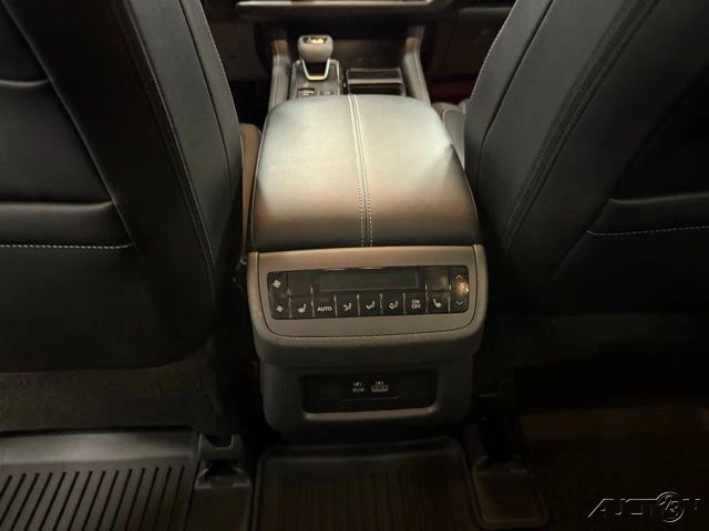 2024 Nissan Pathfinder 5th Gen - Image 18 of 21