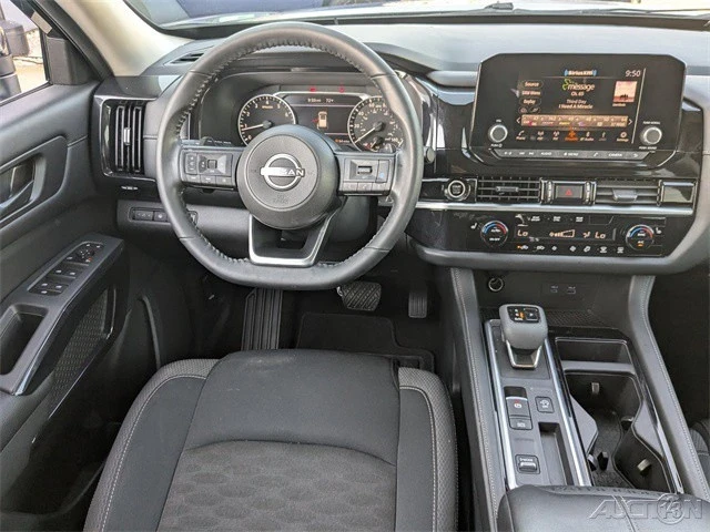 2024 Nissan Pathfinder 5th Gen - Image 18 of 21