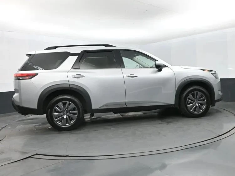 2024 Nissan Pathfinder 5th Gen - Image 4 of 12